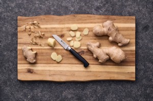 Nůž na zeleninu a ovoce, 8 cm, <<TWIN Four Star>> - Zwilling