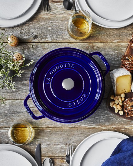 Cocotte cooking pot, cast iron, 24 cm/3.8 l, Dark Blue - Staub