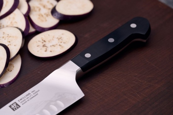 Нож Santoku, 18 см, <<ZWILLING Pro>> - Zwilling