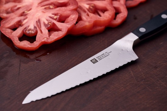 Chef's knife, serrated blade, 14 cm, ZWILLING Pro - Zwilling