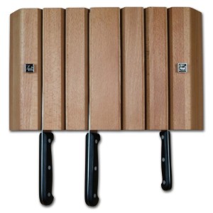Wall-mounting knife holder, beech wood, with 6 slots - Grunwerg