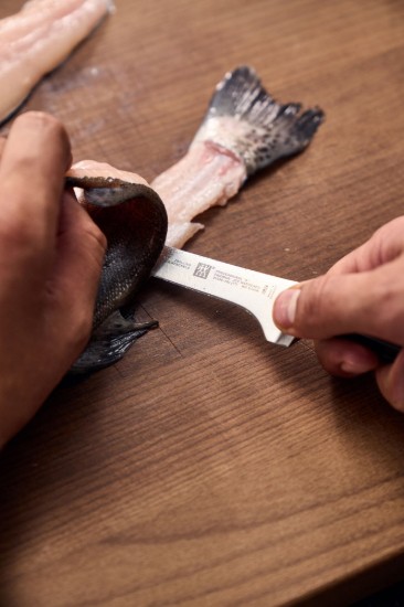 Fillet knife, 18 cm, <<Professional S>> - Zwilling