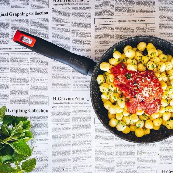 Aluminum frying pan, 28 cm, "Titan Rock" - Monix