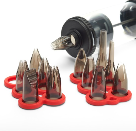 "Le Tube Pro" pastry set with pastry syringe, 4 tubes and 12 pastry nozzles  - de Buyer