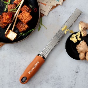 Klasikinė tarka, chirurginio nerūdijančio plieno, 32,5 cm, Cinnamon Orange - Microplane