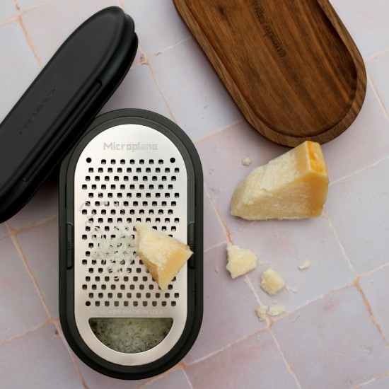 Grater with container and 2 lids, Dark Grey - Microplane