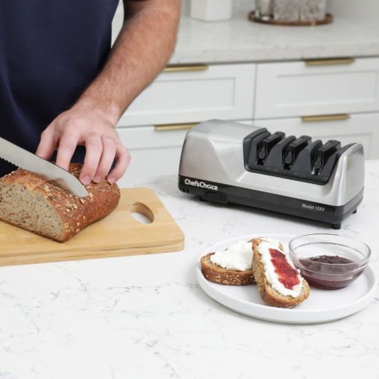 Electric knife sharpener Model 15XV Platinum - Chef's Choice