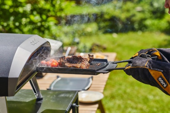 Cast iron frying pan, with reversible surface, 34.6 x 31.8 cm, "Grizzler" - Ooni