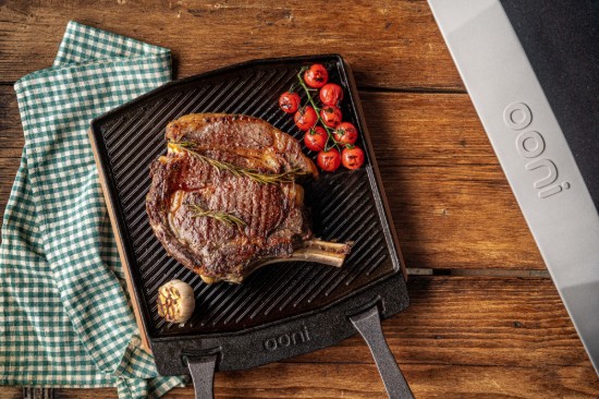 Cast iron frying pan, with reversible surface, 34.6 x 31.8 cm, "Grizzler" - Ooni