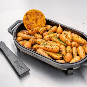 Oval cast iron frying pan with removable handle, 31 x 16 cm, "Sizzler" - Ooni