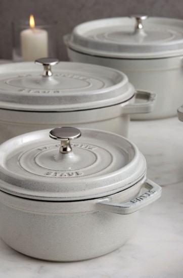 Cocotte cooking pot, cast iron, 20 cm/2,2 L, White Truffle - Staub