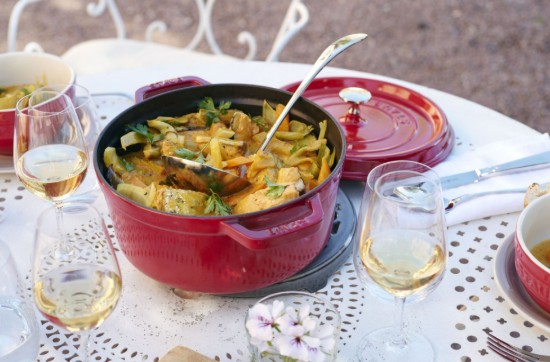 Cocotte keedupott, malm, 22 cm/2,6L, Cherry  - Staub
