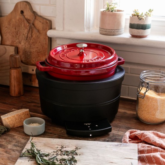 Cast iron Cocotte cooking pot, 24 cm/3.8 l, Cherry - Staub