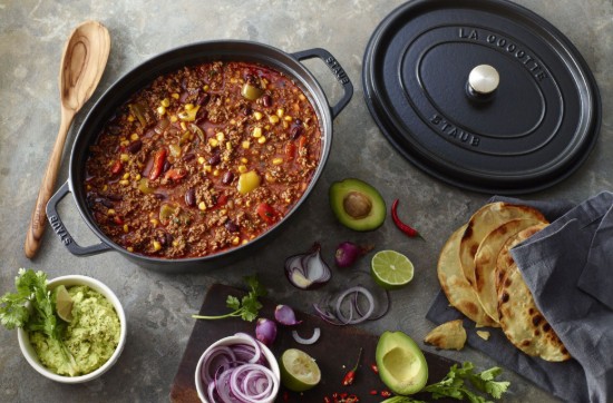 Oval Cocotte cooking pot, cast iron, 31cm/5.5L, Black - Staub