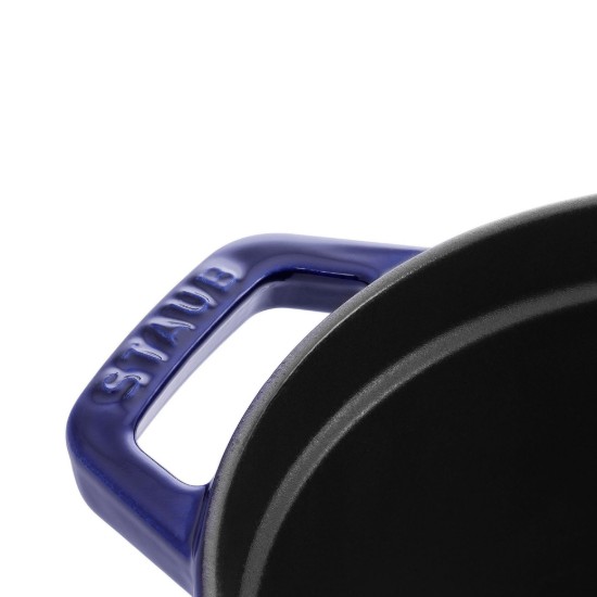Oval Cocotte cooking pot, cast iron, 33cm/6.7L, Dark Blue - Staub 