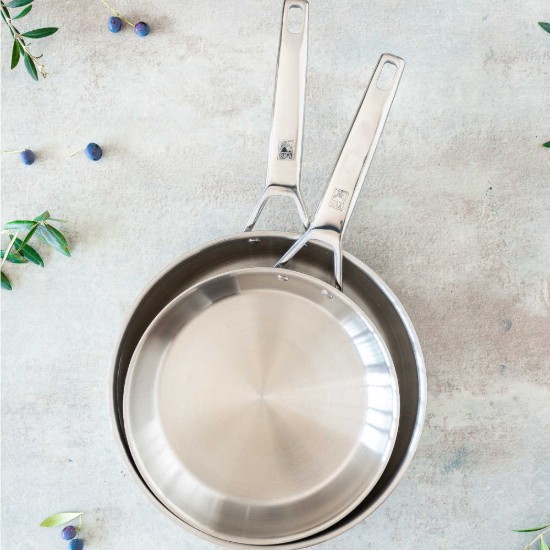 2 nerūsējošā tērauda pannu komplekts, 3 slāņu, 24/28 cm, "Signature" - BRA