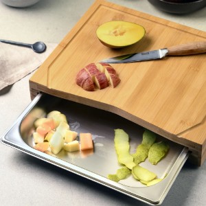 Bamboo chopping board, with GN 1/2 collecting tray, 36.5 x 28.5 cm - Kesper